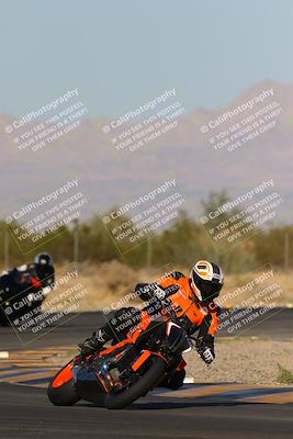 media/Nov-11-2023-SoCal Trackdays (Sat) [[efd63766ff]]/Turn 7 (2pm)/